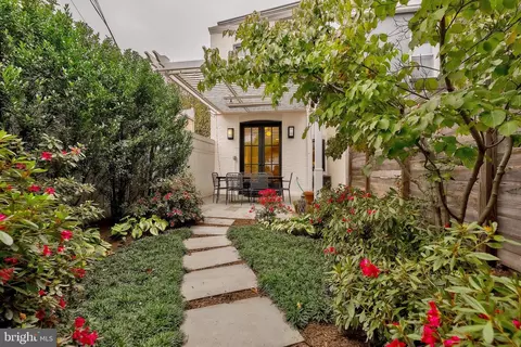 209 14th St NE, Washington, DC 20002 photo 26