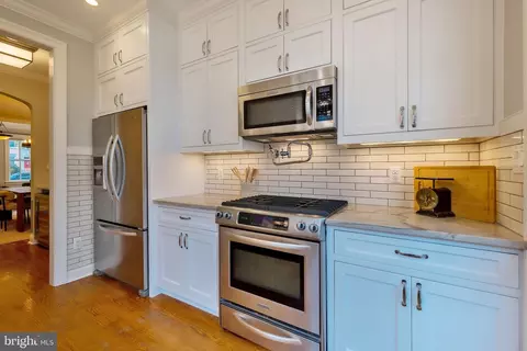 209 14th St NE, Washington, DC 20002 photo 19