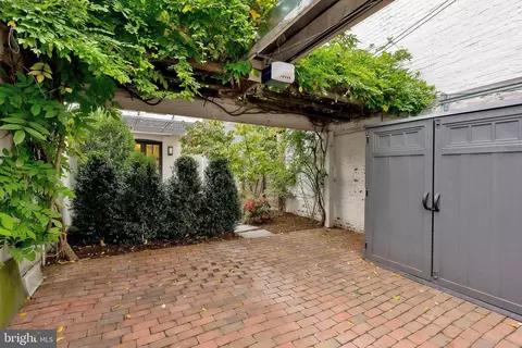 209 14th St NE, Washington, DC 20002 photo 25