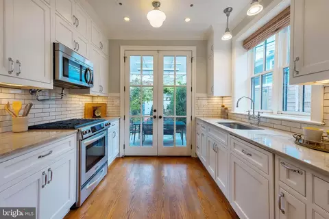 209 14th St NE, Washington, DC 20002 photo 20