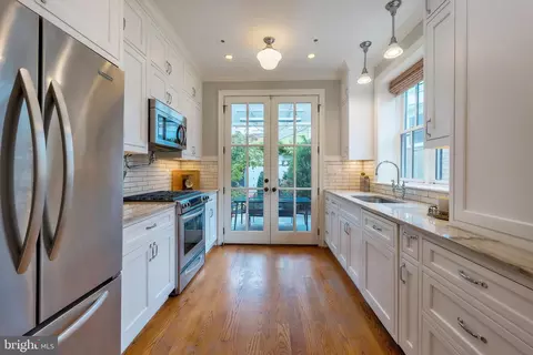 209 14th St NE, Washington, DC 20002 photo 16