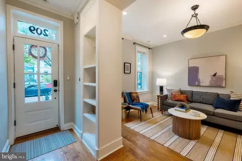 209 14th St NE, Washington, DC 20002 photo 37