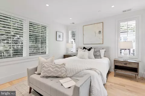 30 Kings Ct SE, Washington, DC 20003 photo 16