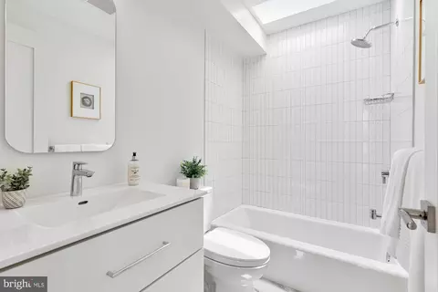 30 Kings Ct SE, Washington, DC 20003 photo 15