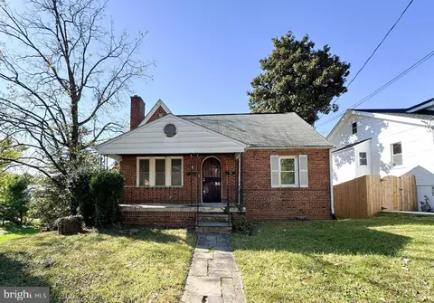 3900 25th Pl NE, Washington, DC 20018
