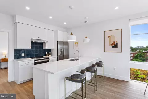 2310 4th St NE #PH29, Washington, DC 20002