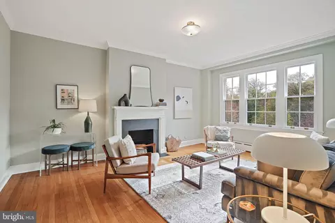 3041 Sedgwick St NW #403D, Washington, DC 20008