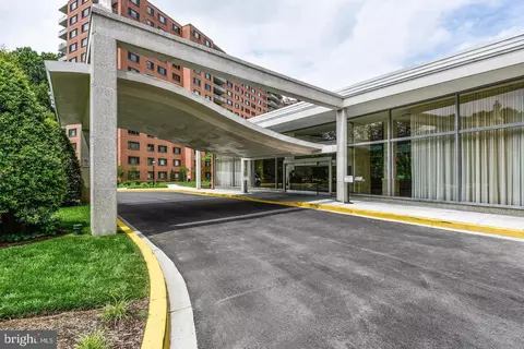 4201 Cathedral Ave NW #1424W, Washington, DC 20016