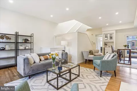 1436 Corcoran St NW, Washington, DC 20009 photo 11