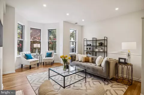 1436 Corcoran St NW, Washington, DC 20009 photo 12
