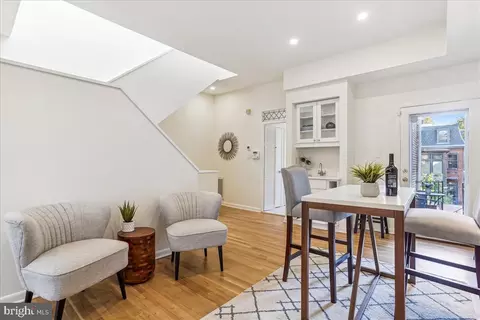 1436 Corcoran St NW, Washington, DC 20009 photo 16