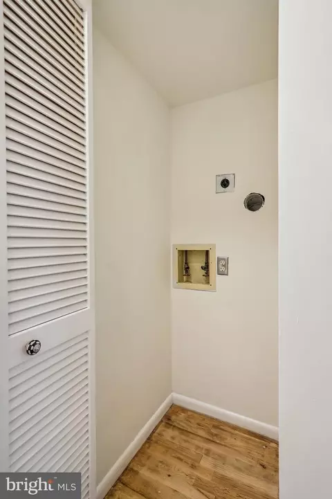 1436 Corcoran St NW, Washington, DC 20009 photo 32
