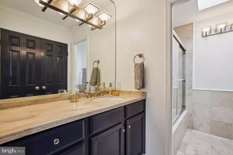4609 Macarthur Blvd NW #B, Washington, DC 20007 photo 18