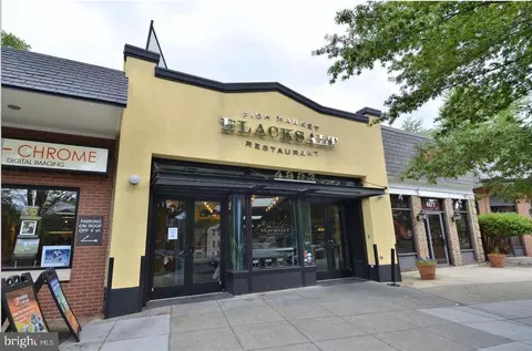 4609 Macarthur Blvd NW #B, Washington, DC 20007 photo 32