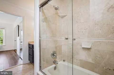4609 Macarthur Blvd NW #B, Washington, DC 20007 photo 19