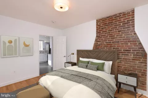 2241 S Street St NE, Washington, DC 20002 photo 9