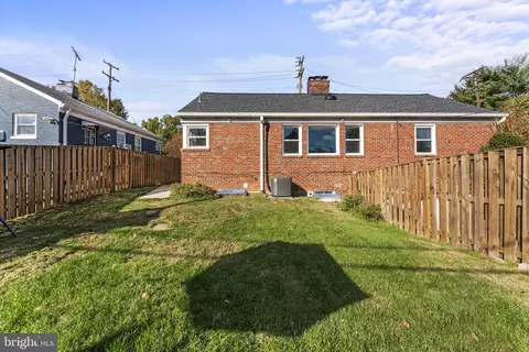 2241 S Street St NE, Washington, DC 20002 photo 35