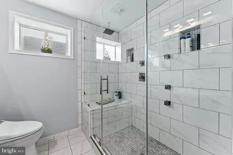 2241 S Street St NE, Washington, DC 20002 photo 24