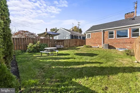2241 S Street St NE, Washington, DC 20002 photo 45