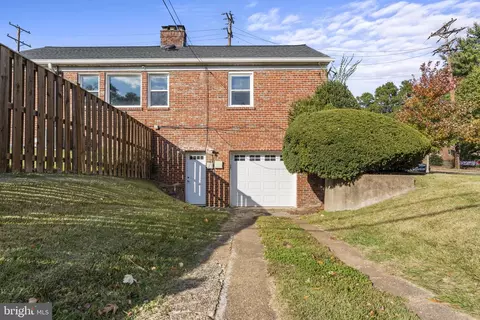2241 S Street St NE, Washington, DC 20002 photo 5