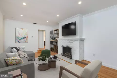 2241 S Street St NE, Washington, DC 20002