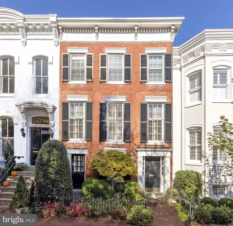 3031 O St NW, Washington, DC 20007