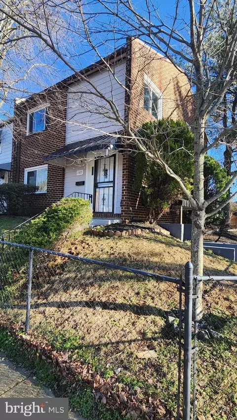 1389 Barnaby Ter SE, Washington, DC 20032