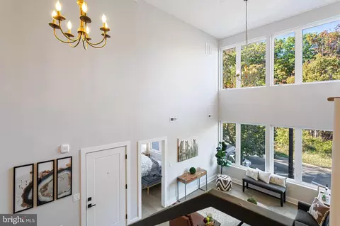 2209 M St NE #6, Washington, DC 20002 photo 3