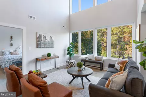 2209 M St NE #6, Washington, DC 20002 photo 4