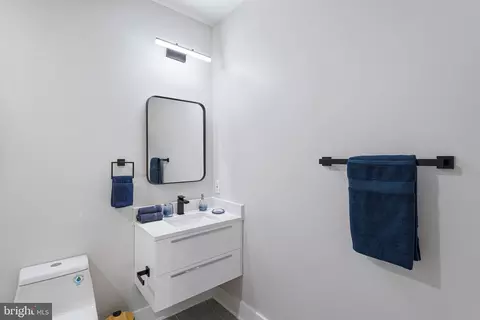 2209 M St NE #6, Washington, DC 20002 photo 20