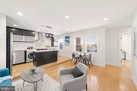 1220 Holbrook Ter NE #201, Washington, DC 20002