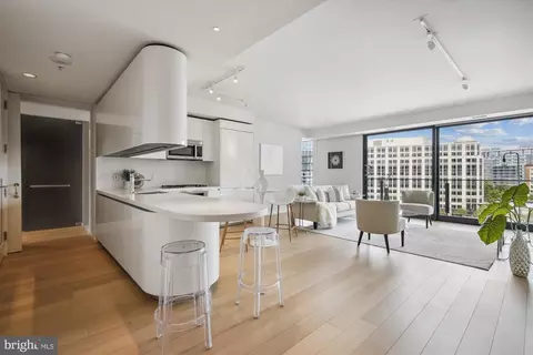 920 I St NW #910, Washington, DC 20001