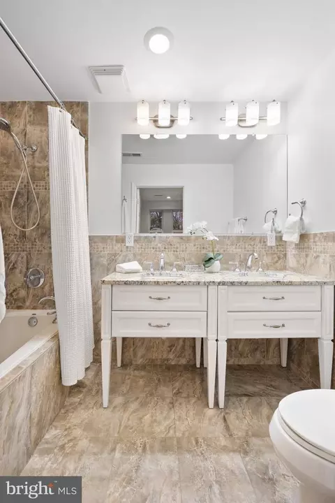 Bath - 336 11th St NE, Washington, DC 20002 photo 2 of 5
