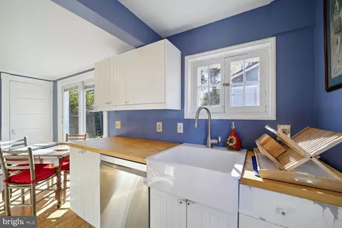 6630 Eastern Ave NW, Washington, DC 20012 photo 9
