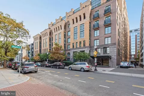 910 M St NW #830, Washington, DC 20001