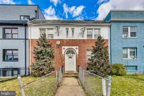 1224 Raum St NE, Washington, DC 20002
