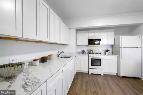 3601 Wisconsin Ave NW #808, Washington, DC 20016