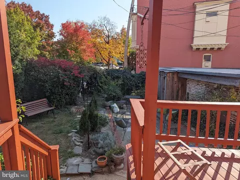 Exterior - 151 N Carolina Ave SE, Washington, DC 20003 photo 3 of 5