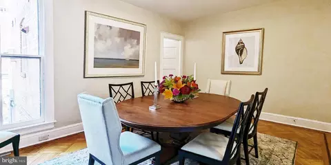 Dining - 151 N Carolina Ave SE, Washington, DC 20003 photo 2 of 3