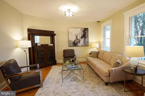 Living - 151 N Carolina Ave SE, Washington, DC 20003 photo 3 of 8