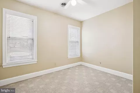 409 G St NE, Washington, DC 20002 photo 22