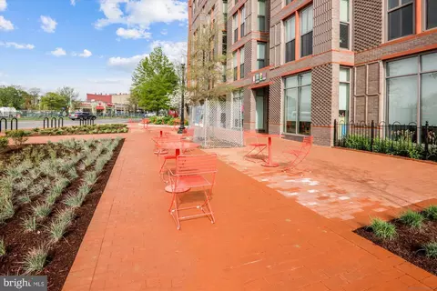 409 G St NE, Washington, DC 20002 photo 48