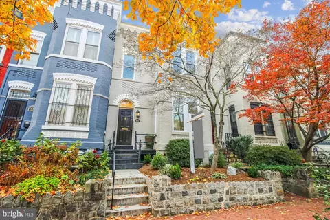 409 G St NE, Washington, DC 20002