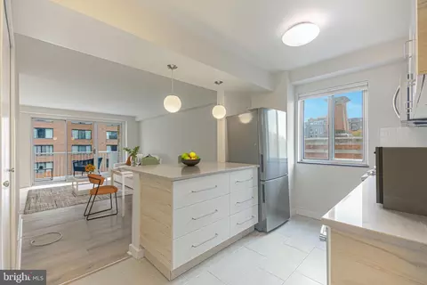 730 24th St NW #416, Washington, DC 20037