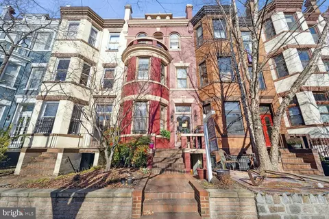 1933 Calvert St NW, Washington, DC 20009