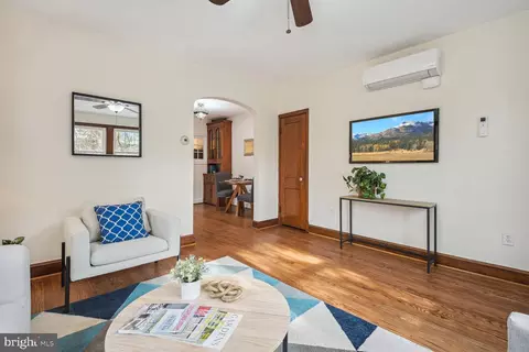 4001 Davis Pl NW #3, Washington, DC 20007 photo 4
