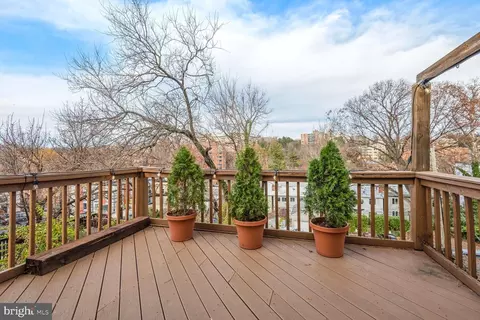 4001 Davis Pl NW #3, Washington, DC 20007 photo 18