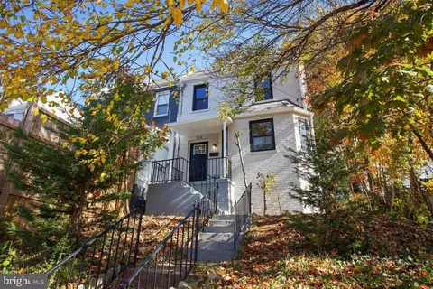 56 53rd St SE, Washington, DC 20019