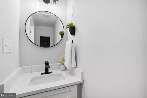 56 53rd St SE, Washington, DC 20019 photo 25