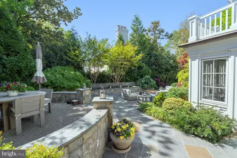 Exterior - 1633 31st St NW, Washington, DC 20007 photo 6 of 14